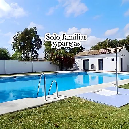 Apartamento Junto Al Mar Piscina Solo Familias Conil De La Frontera Esterno foto