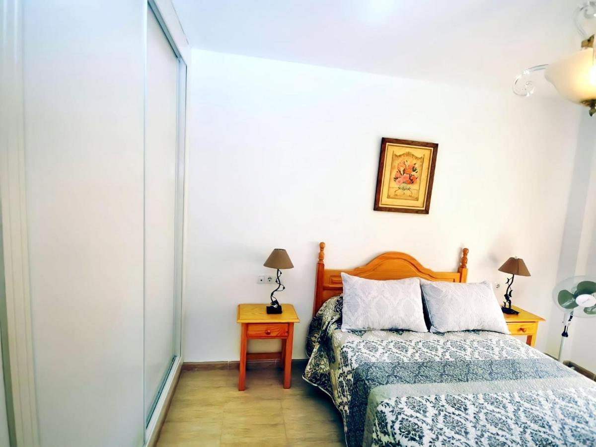 Apartamento Junto Al Mar Piscina Solo Familias Conil De La Frontera Esterno foto